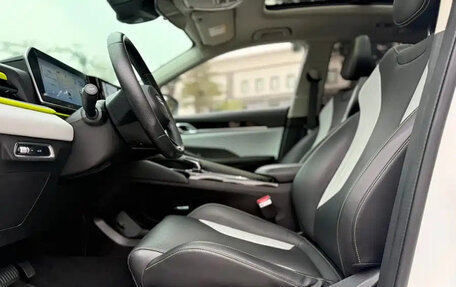 Geely Coolray I, 2022 год, 1 010 000 рублей, 7 фотография