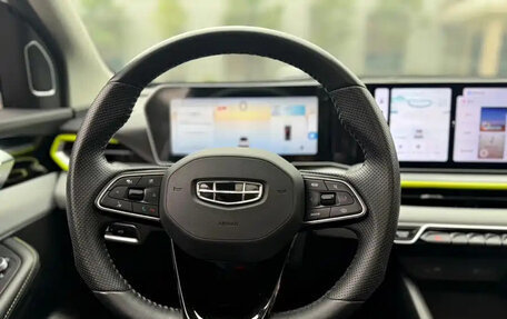 Geely Coolray I, 2022 год, 1 010 000 рублей, 13 фотография