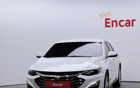 Chevrolet Malibu IX, 2019 год, 1 590 000 рублей, 3 фотография