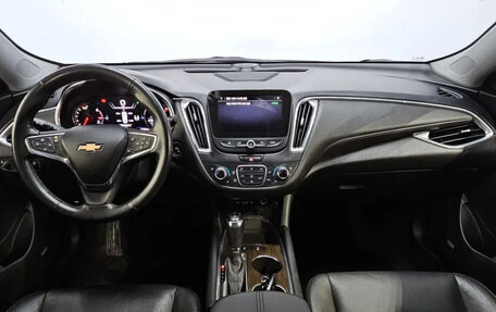 Chevrolet Malibu IX, 2019 год, 1 590 000 рублей, 7 фотография