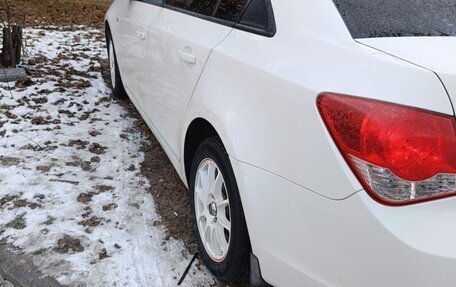 Chevrolet Cruze II, 2011 год, 649 999 рублей, 3 фотография