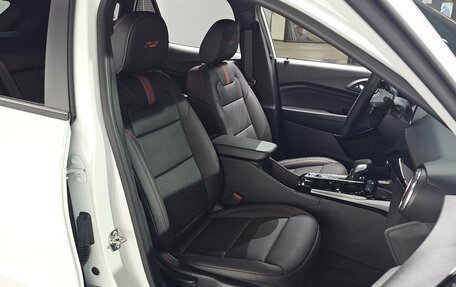 Chevrolet Trax, 2024 год, 2 300 000 рублей, 7 фотография