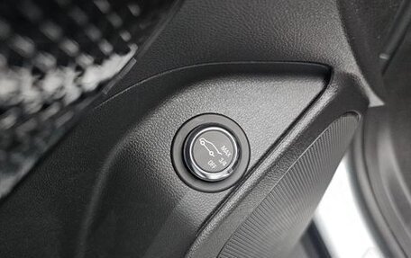 Chevrolet Trax, 2024 год, 2 300 000 рублей, 12 фотография