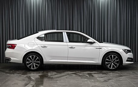 Skoda Superb III рестайлинг, 2025 год, 3 640 000 рублей, 5 фотография