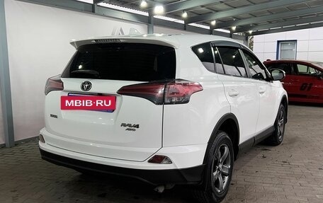Toyota RAV4, 2016 год, 2 249 000 рублей, 5 фотография