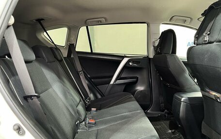 Toyota RAV4, 2016 год, 2 249 000 рублей, 11 фотография