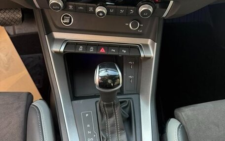 Audi Q3, 2022 год, 2 270 000 рублей, 9 фотография