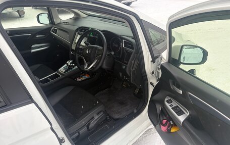 Honda Shuttle II, 2018 год, 1 800 000 рублей, 26 фотография