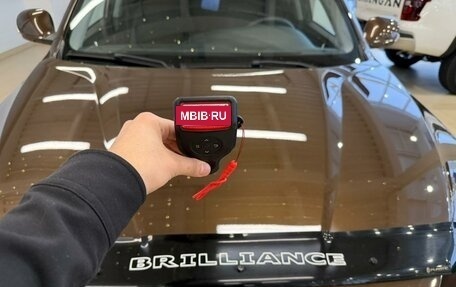 Brilliance V5 I рестайлинг, 2017 год, 1 249 999 рублей, 30 фотография