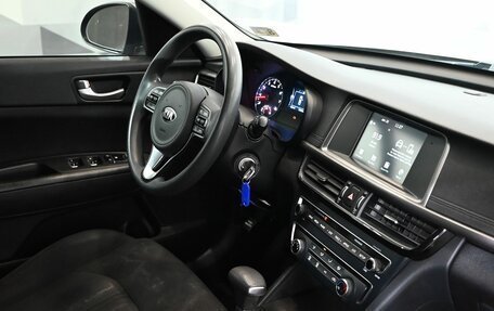 KIA Optima IV, 2017 год, 1 780 000 рублей, 12 фотография