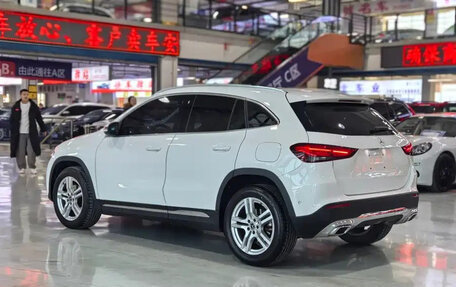 Mercedes-Benz GLA, 2022 год, 2 110 020 рублей, 4 фотография