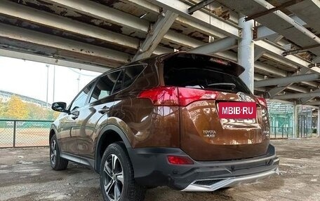 Toyota RAV4, 2016 год, 1 890 000 рублей, 6 фотография