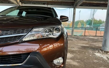 Toyota RAV4, 2016 год, 1 890 000 рублей, 8 фотография