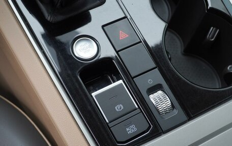 Volkswagen Touareg III, 2019 год, 3 599 000 рублей, 25 фотография