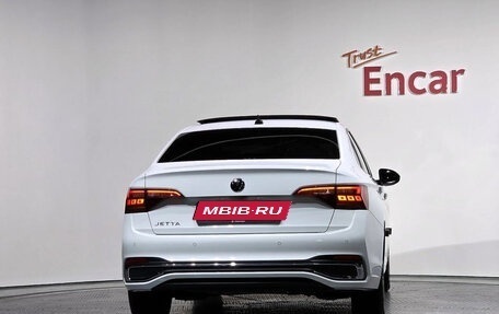 Volkswagen Jetta VII, 2022 год, 2 047 010 рублей, 3 фотография