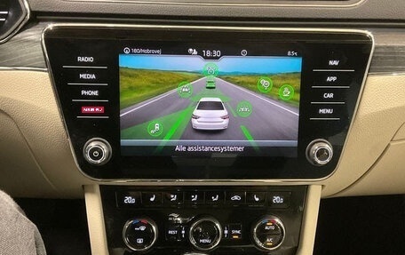 Skoda Superb III рестайлинг, 2022 год, 2 772 000 рублей, 11 фотография