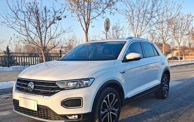 Volkswagen T-Roc I, 2023 год, 1 756 007 рублей, 1 фотография