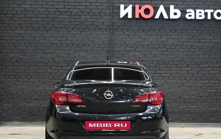 Opel Astra J, 2013 год, 930 000 рублей, 5 фотография