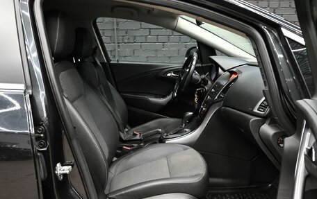 Opel Astra J, 2013 год, 930 000 рублей, 10 фотография