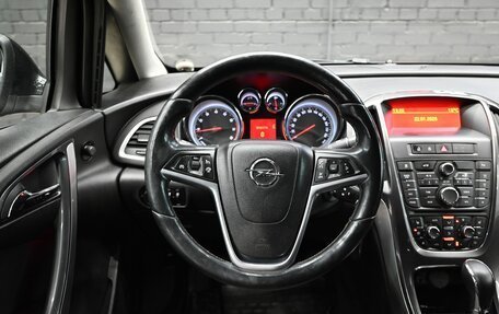 Opel Astra J, 2013 год, 930 000 рублей, 11 фотография