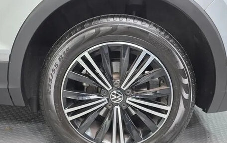 Volkswagen Tiguan II, 2022 год, 3 138 000 рублей, 3 фотография