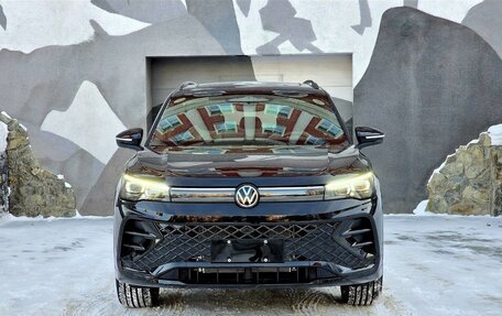 Volkswagen Tiguan, 2025 год, 4 800 000 рублей, 2 фотография