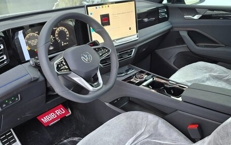 Volkswagen Tiguan, 2025 год, 4 800 000 рублей, 10 фотография