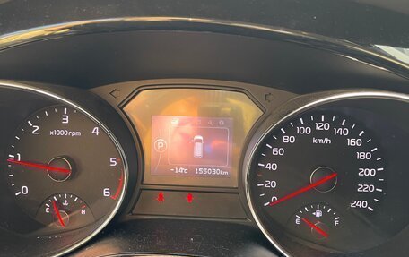 KIA Carnival III, 2017 год, 2 670 000 рублей, 10 фотография