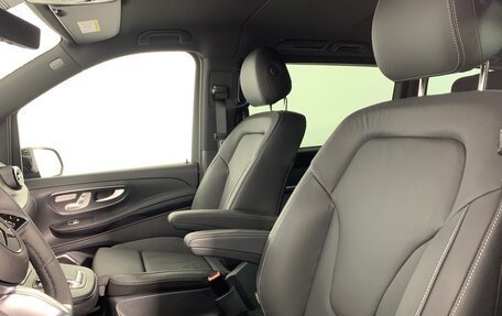 Mercedes-Benz V-Класс, 2024 год, 18 725 000 рублей, 13 фотография