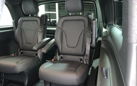 Mercedes-Benz V-Класс, 2024 год, 18 725 000 рублей, 19 фотография