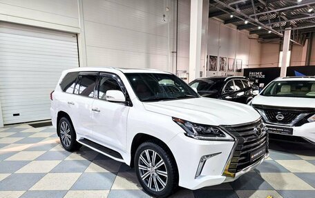 Lexus LX III, 2016 год, 8 949 000 рублей, 3 фотография