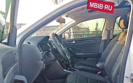 Volkswagen T-Roc I, 2023 год, 1 756 007 рублей, 11 фотография