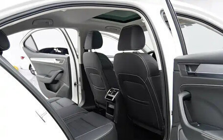 Skoda Superb III рестайлинг, 2021 год, 2 034 852 рублей, 18 фотография