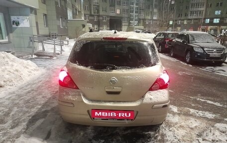 Nissan Tiida, 2011 год, 700 000 рублей, 3 фотография