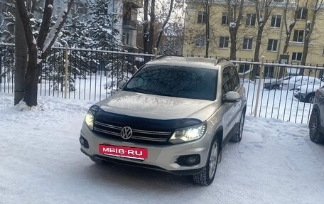 Volkswagen Tiguan I, 2012 год, 1 350 000 рублей, 2 фотография