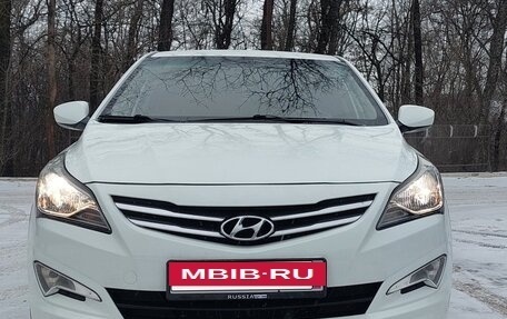 Hyundai Solaris II рестайлинг, 2014 год, 1 200 000 рублей, 9 фотография