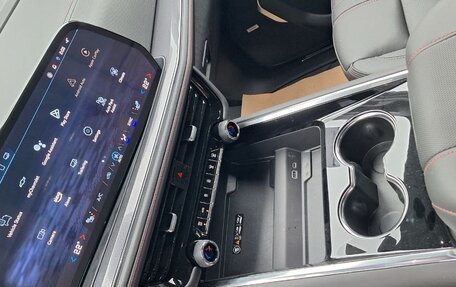 Chevrolet Tahoe IV, 2025 год, 16 990 000 рублей, 6 фотография