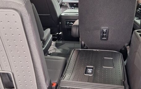 Chevrolet Tahoe IV, 2025 год, 16 990 000 рублей, 13 фотография