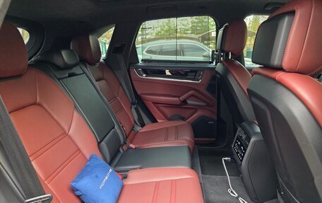 Porsche Cayenne III, 2024 год, 15 150 009 рублей, 18 фотография