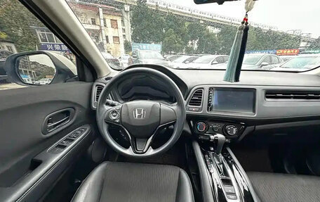 Honda Vezel, 2022 год, 1 410 888 рублей, 13 фотография
