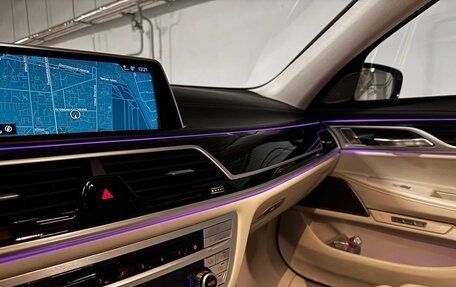 BMW 7 серия, 2017 год, 4 490 000 рублей, 8 фотография