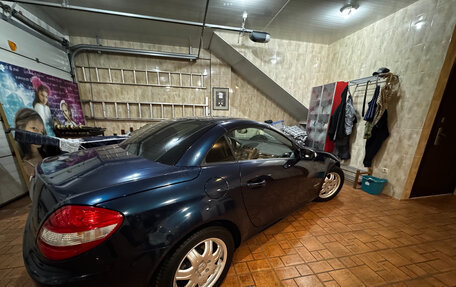 Mercedes-Benz SLK-Класс, 2006 год, 2 100 000 рублей, 3 фотография