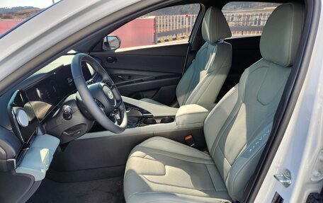 Hyundai Avante, 2023 год, 1 950 999 рублей, 12 фотография