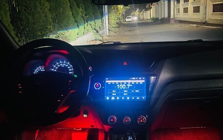 KIA Rio III рестайлинг, 2016 год, 700 000 рублей, 2 фотография