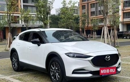 Mazda CX-4, 2021 год, 1 835 007 рублей, 3 фотография