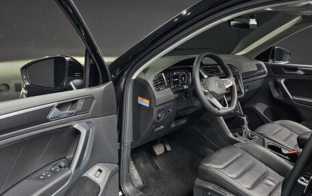 Volkswagen Tiguan II, 2022 год, 2 800 010 рублей, 10 фотография