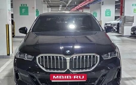 BMW 5 серия, 2025 год, 6 530 000 рублей, 3 фотография