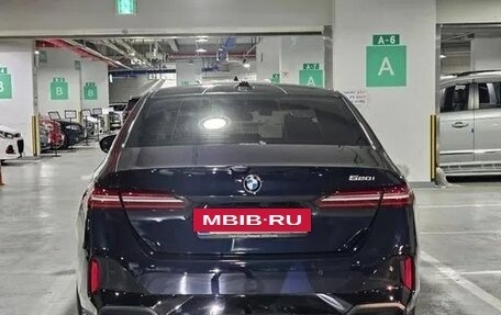 BMW 5 серия, 2025 год, 6 530 000 рублей, 2 фотография