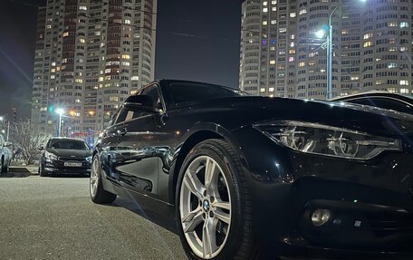 BMW 3 серия, 2017 год, 2 600 000 рублей, 2 фотография