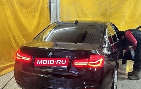 BMW 3 серия, 2017 год, 2 600 000 рублей, 4 фотография